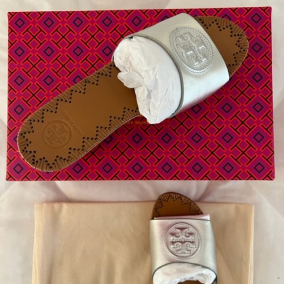 NIB Tory Burch Patty 80mm Platform Wedge Sandal Veg Nappa Metallic Silver 7 RARE - Picture 5 of 14